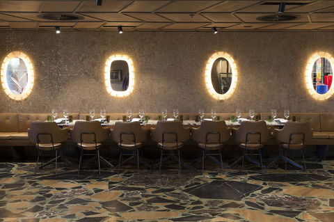 Ovolo Nishi - Accommodation Burleigh 43