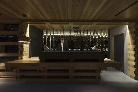 Ovolo Nishi - Accommodation Burleigh 40
