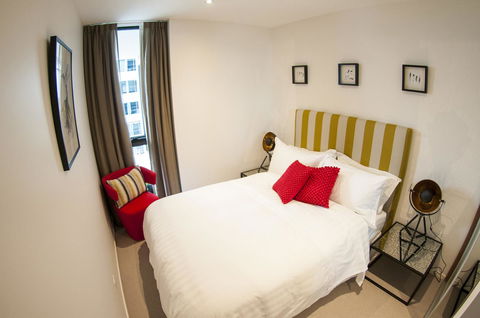 KUI - Manhattan Apartments - Accommodation Burleigh 14