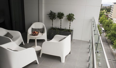KUI - Manhattan Apartments - Accommodation Burleigh 2