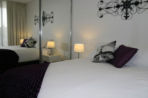 Apartments In Canberra - Accommodation Burleigh 0