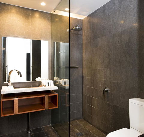 Peppers Gallery Hotel - Accommodation Burleigh 35