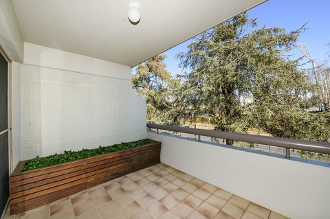 Accommodate Canberra - The Summit - Accommodation Burleigh 7