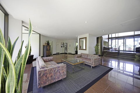 BreakFree Capital Tower Apartments - Accommodation Burleigh 21