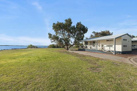 Port Broughton Tourist Park - Accommodation Burleigh 32