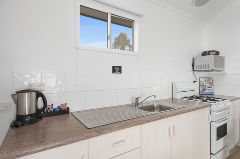 Port Broughton Tourist Park - Accommodation Burleigh 39