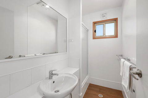 Port Broughton Tourist Park - Accommodation Burleigh 19