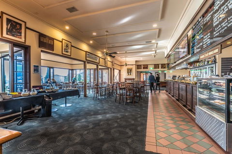 McCracken Country Club - Accommodation Burleigh 8