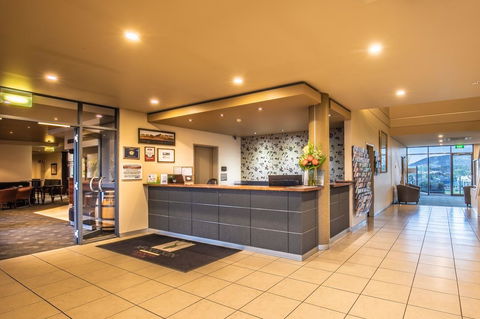 McCracken Country Club - Accommodation Burleigh 6