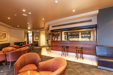 McCracken Country Club - Accommodation Burleigh 7