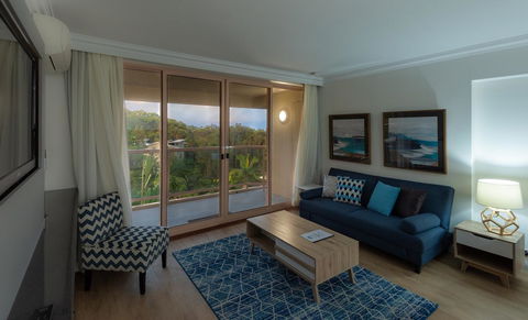 Pacific Bay Resort - Accommodation Burleigh 36