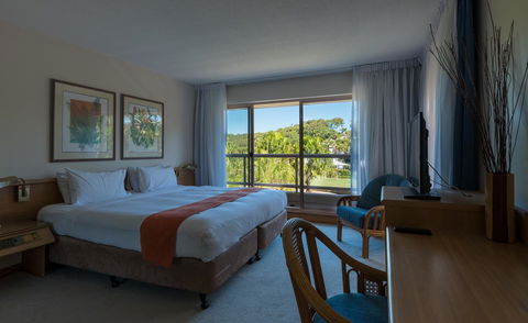 Pacific Bay Resort - Accommodation Burleigh 34
