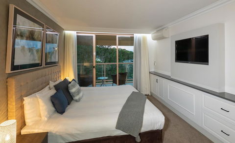 Pacific Bay Resort - Accommodation Burleigh 38