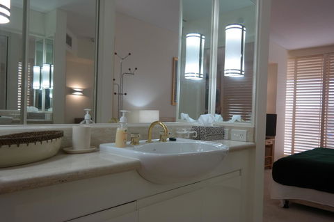 Pacific Bay Resort - Accommodation Burleigh 17