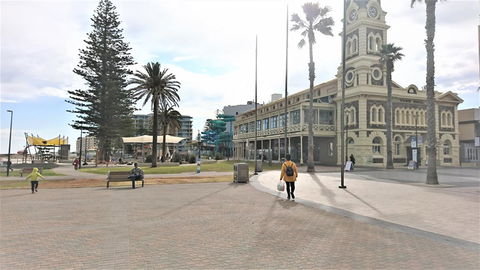 Hi 5 Glenelg Studio Apartment - Accommodation Burleigh 26