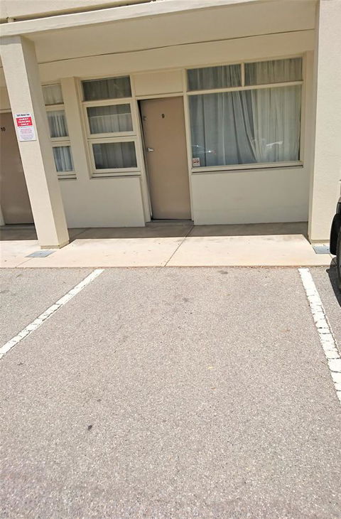 Hi 5 Glenelg Studio Apartment - Accommodation Burleigh 15