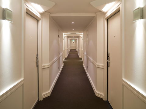 Hotel Grand Chancellor Adelaide - Accommodation Burleigh 32