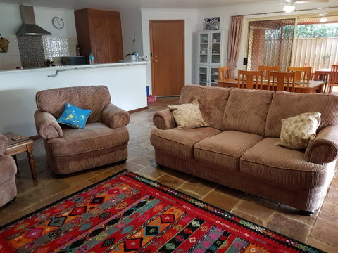 Frog Song At Willunga - Accommodation Burleigh 10