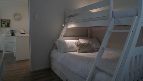 Grassmere House Magill - Accommodation Burleigh 5