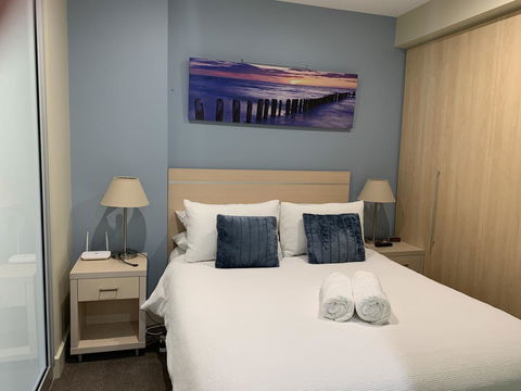 Luxury Beachside Accomodation - Accommodation Burleigh 3