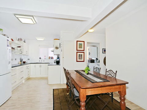 Monaco Court Apartment Adelaide - Accommodation Burleigh 3