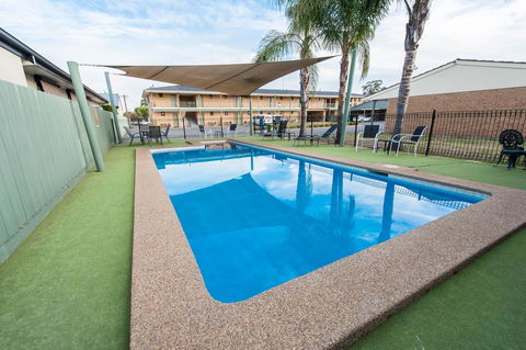 Garden City Motor Inn - Accommodation Burleigh 38