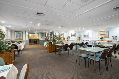 Garden City Motor Inn - Accommodation Burleigh 8