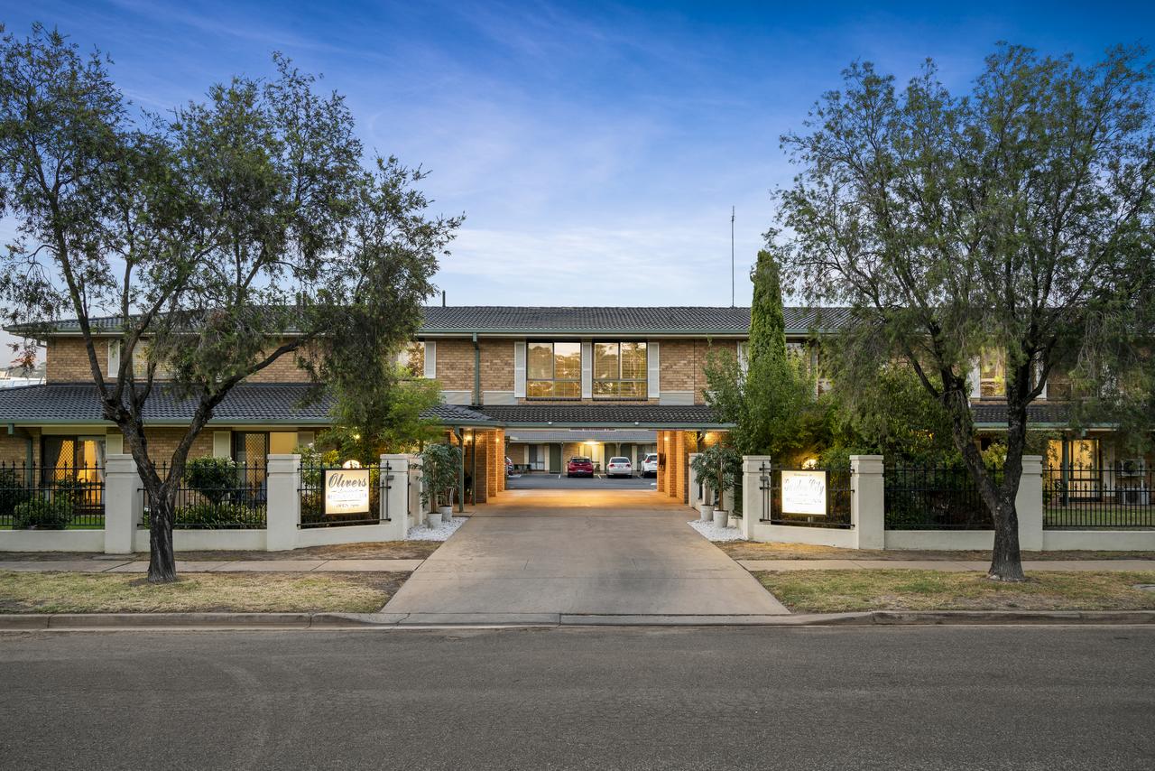  Accommodation Burleigh