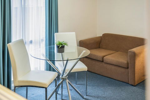 Garden City Motor Inn - Accommodation Burleigh 20
