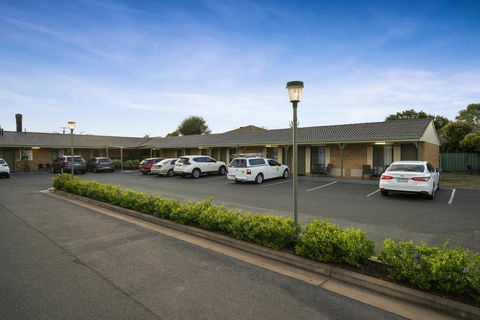 Garden City Motor Inn - Accommodation Burleigh 41