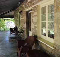 Hillside Cottage - Accommodation Burleigh