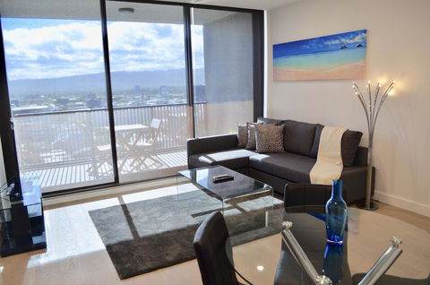Whitmore SQ - Accommodation Burleigh 2