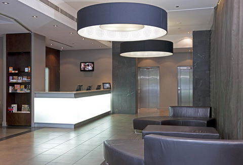 Mantra Hindmarsh Square - Accommodation Burleigh 8