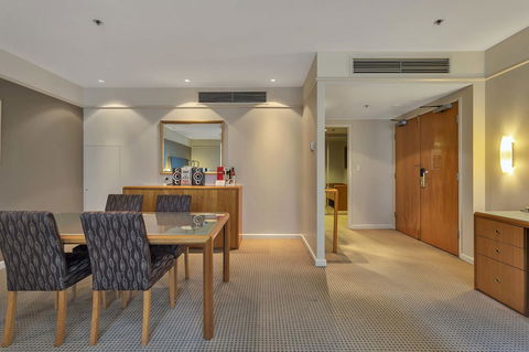 Stamford Plaza Adelaide - Accommodation Burleigh 33