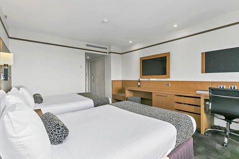 Stamford Plaza Adelaide - Accommodation Burleigh 35