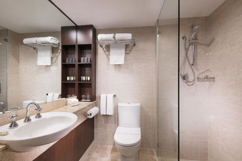 Stamford Plaza Adelaide - Accommodation Burleigh 9