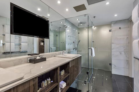 Stamford Plaza Adelaide - Accommodation Burleigh 39