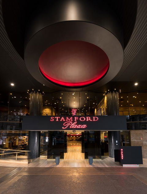 Stamford Plaza Adelaide - Accommodation Burleigh 1