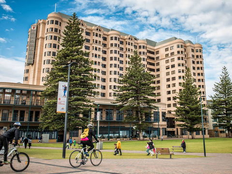 Stamford Grand Adelaide - Accommodation Burleigh 27