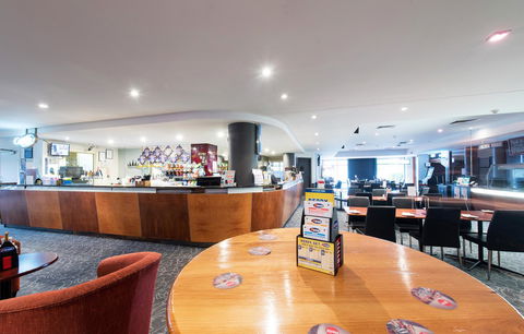 Nightcap At Rose & Crown Hotel - Accommodation Burleigh 28