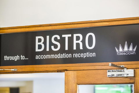 Nightcap At Rose & Crown Hotel - Accommodation Burleigh 23