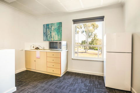 Nightcap At Rose & Crown Hotel - Accommodation Burleigh 15