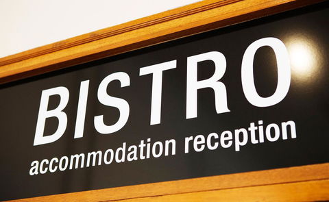 Nightcap At Rose & Crown Hotel - Accommodation Burleigh 39