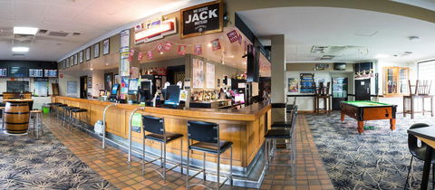 Nightcap At Rose & Crown Hotel - Accommodation Burleigh 8