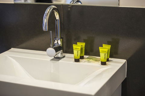 Nightcap At Rose & Crown Hotel - Accommodation Burleigh 19