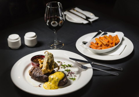 Adelaide Inn - Accommodation Burleigh 30