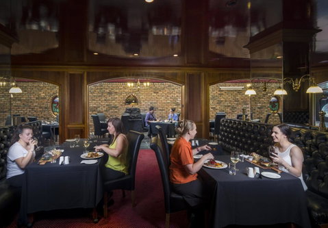 Adelaide Inn - Accommodation Burleigh 20