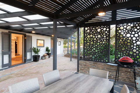The Other House - Accommodation Burleigh 13