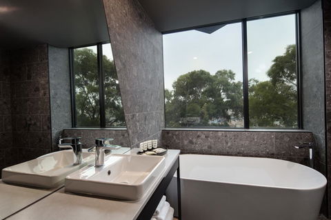Marion Hotel - Accommodation Burleigh 44
