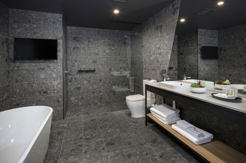 Marion Hotel - Accommodation Burleigh 33